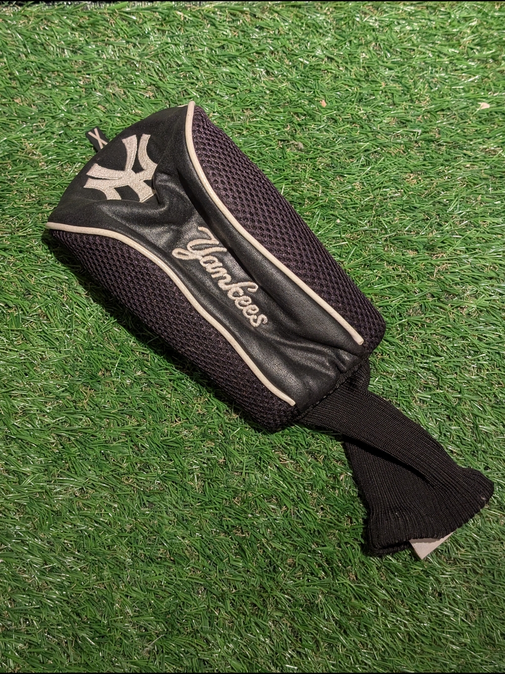 New York Black Knit & Leather Golf Club Headcover